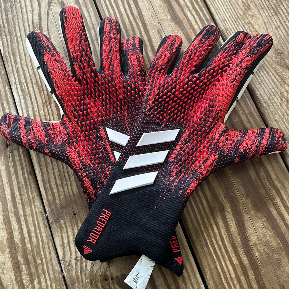 ADIDAS PREDATOR 20 PRO GK GLOVES – BLACK/ACTIVE RED